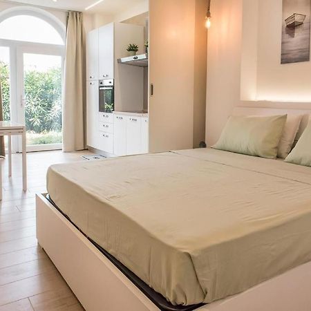 P010 - Porto Recanati, Nuovo Monolocale Fronte Mare Εξωτερικό φωτογραφία